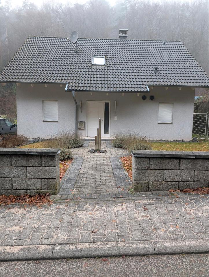 Thumbnail-Einfamilienhaus in ruhiger Lage in 66851 Linden