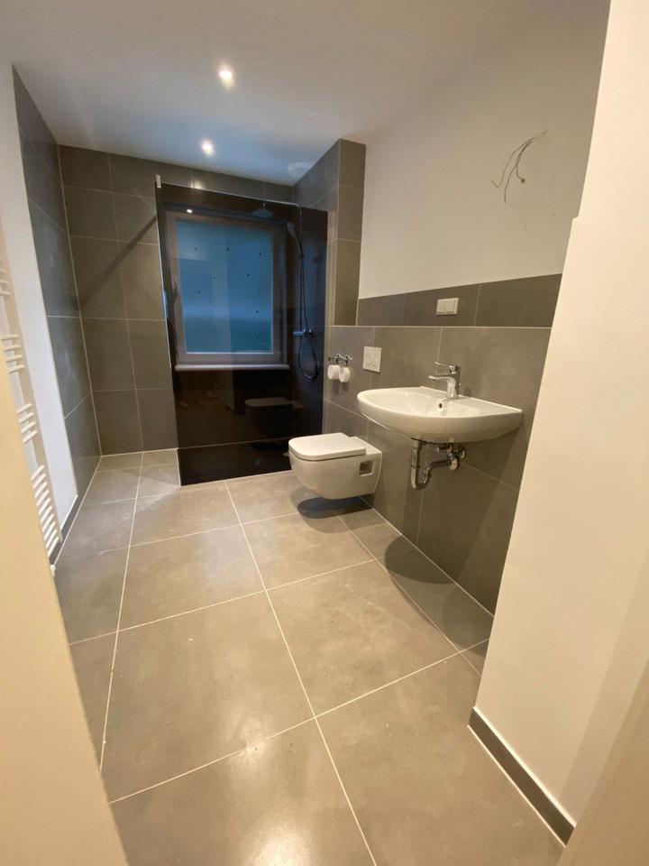 Thumbnail-5-Raum | Waldenburg | saniert | mit Doppelbalkon und viel Platz!