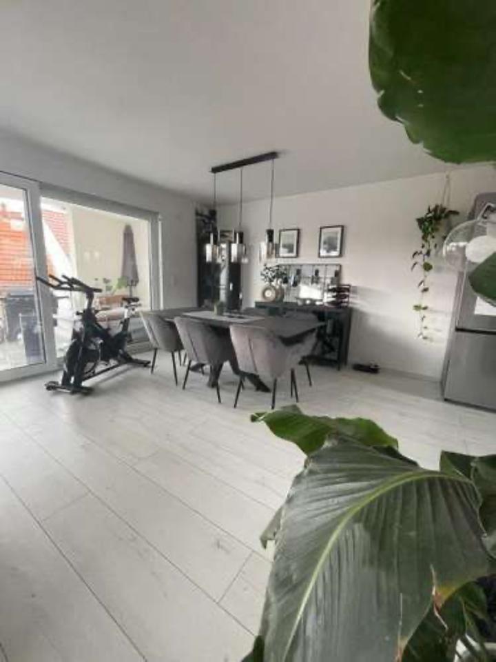 Thumbnail-Nachmieter für Moderne 4 Zimmerwohnung