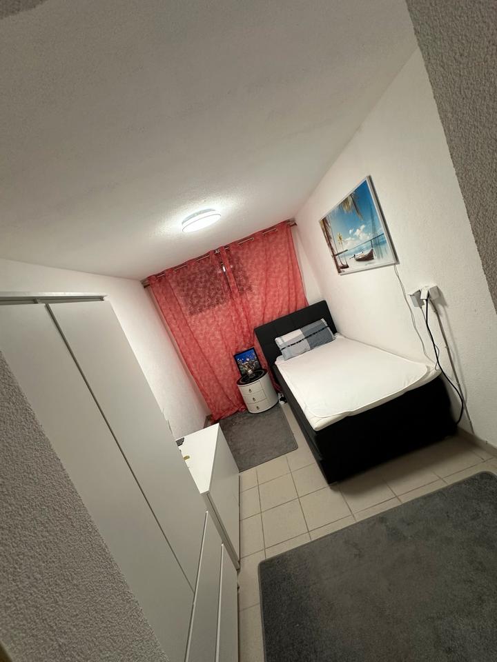 Thumbnail-1Zimmer zu vermieten ! 89267 Illertissen:Tiefenbach