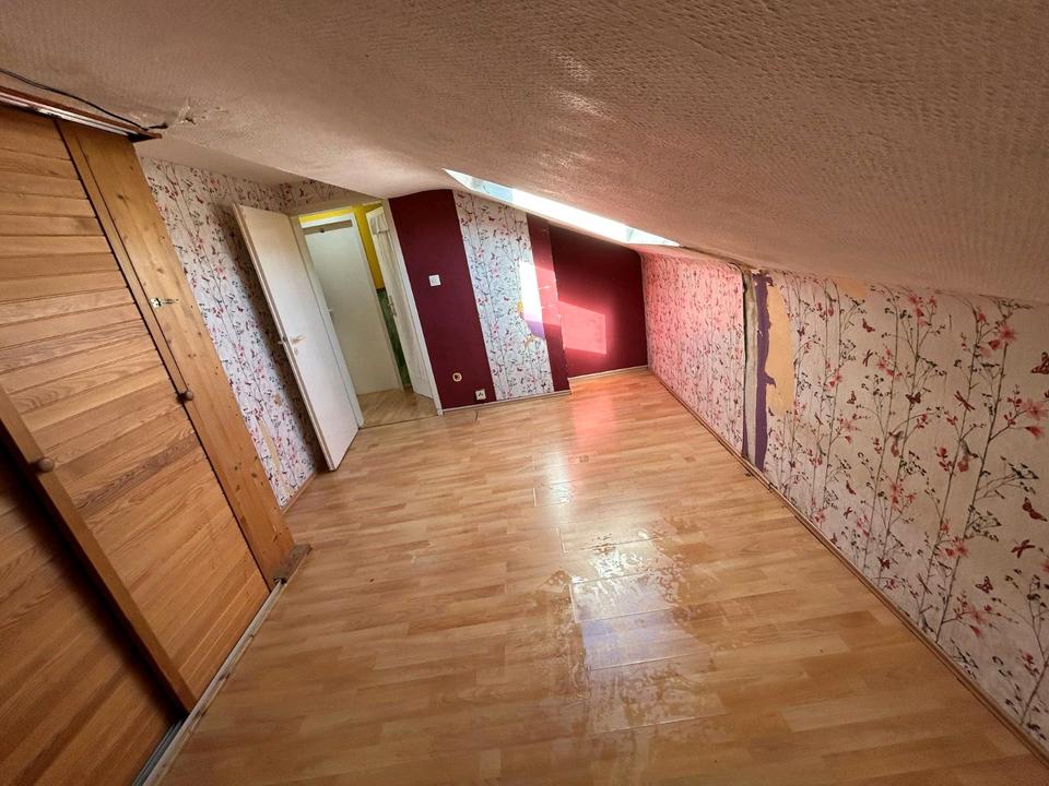 Thumbnail-2-Zimmer-Dachgeschosswohnung in Altrip zu vermieten!