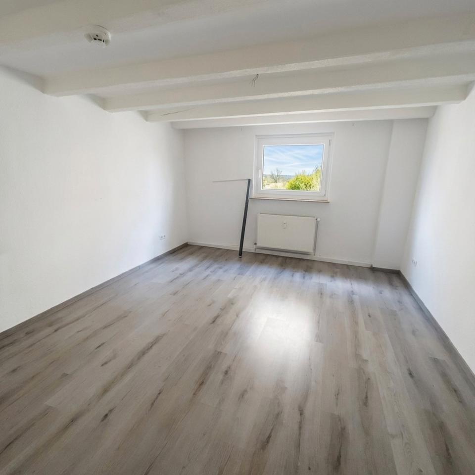 Thumbnail-NEU: Einziehen & Wohlfühlen – 2-Zimmer-Wohnung in zentraler Lage!