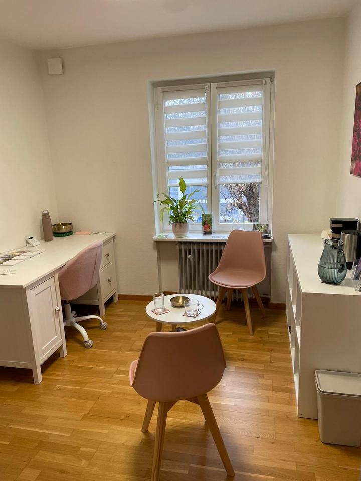 Thumbnail-Praxis-Büro-Seminarräume im Freiburger Süden