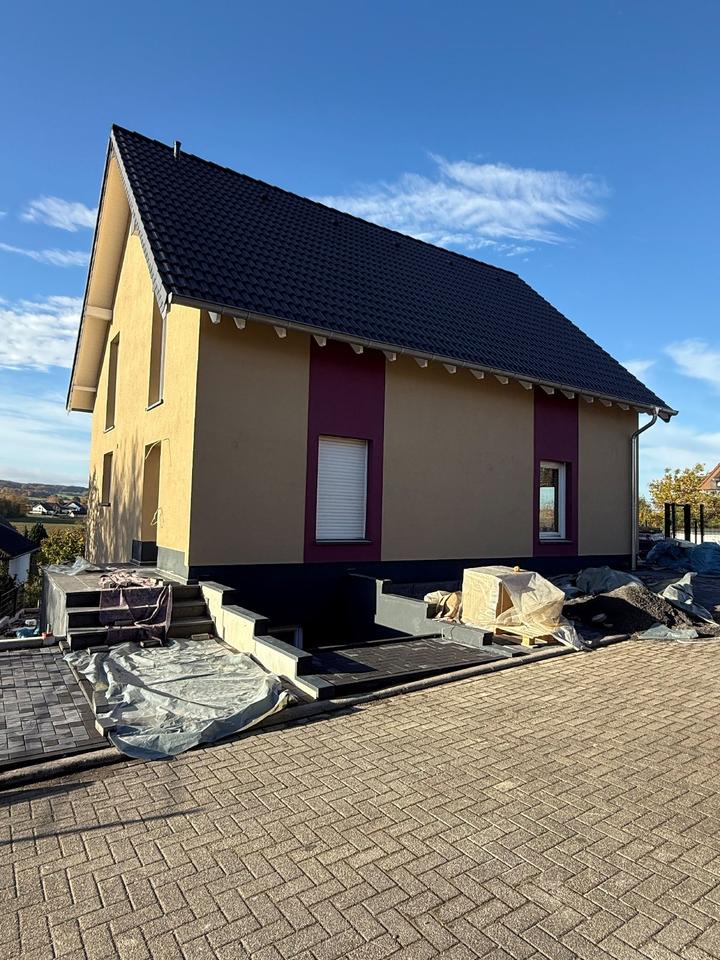 Thumbnail-Gemütliches Einfamilienhaus mit Weitblick zu vermieten !