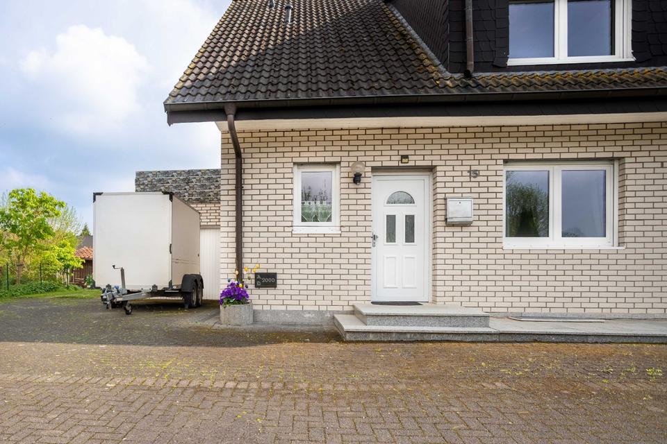 Thumbnail-DHH in Soest 220m² Bj2000 Grundstück 456m² von privat keine Prov.