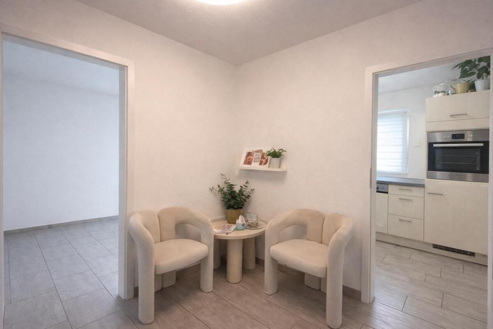 Thumbnail-Moderne 2-Zimmer-Wohnung mit Fußbodenheizung und Einbauküche in ruhiger Lage von Rüsselsheim