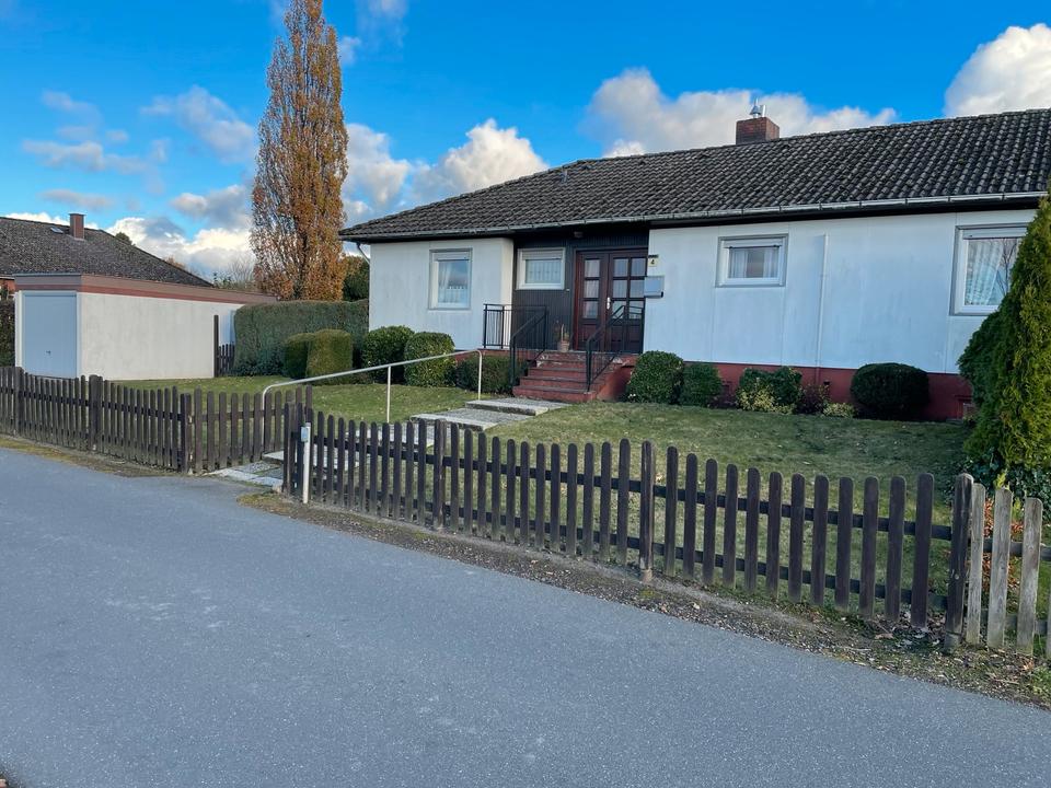 Thumbnail-Haus, DHH in Gnutz, Ortsrandlage,noch ohne Provision