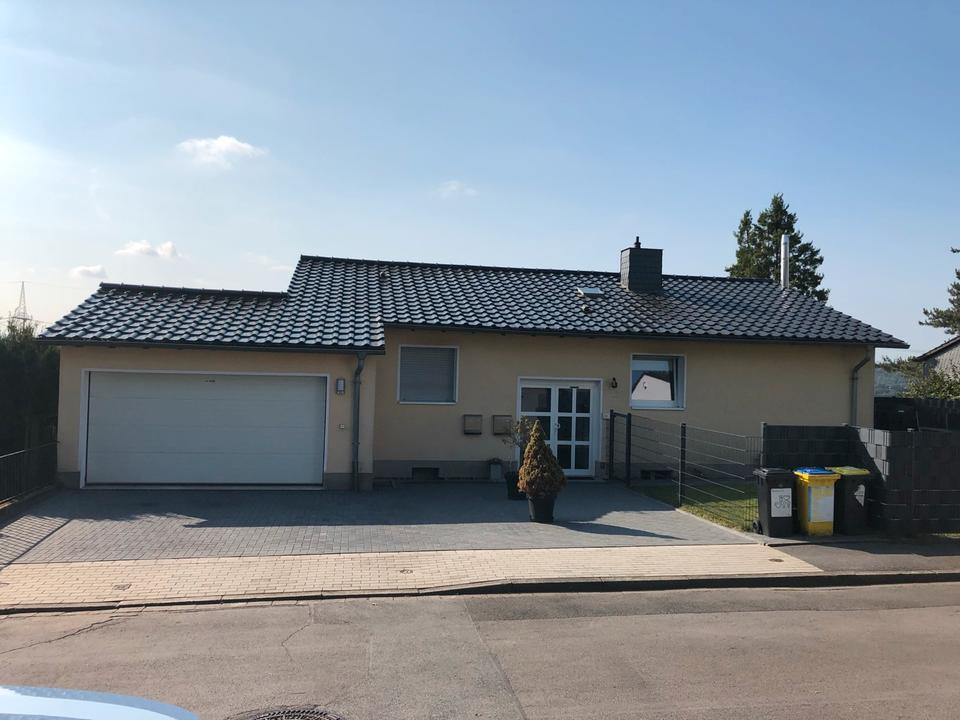 Thumbnail-Freistehendes Einfamilienhaus mit Einliegerwohnung Sommerberg