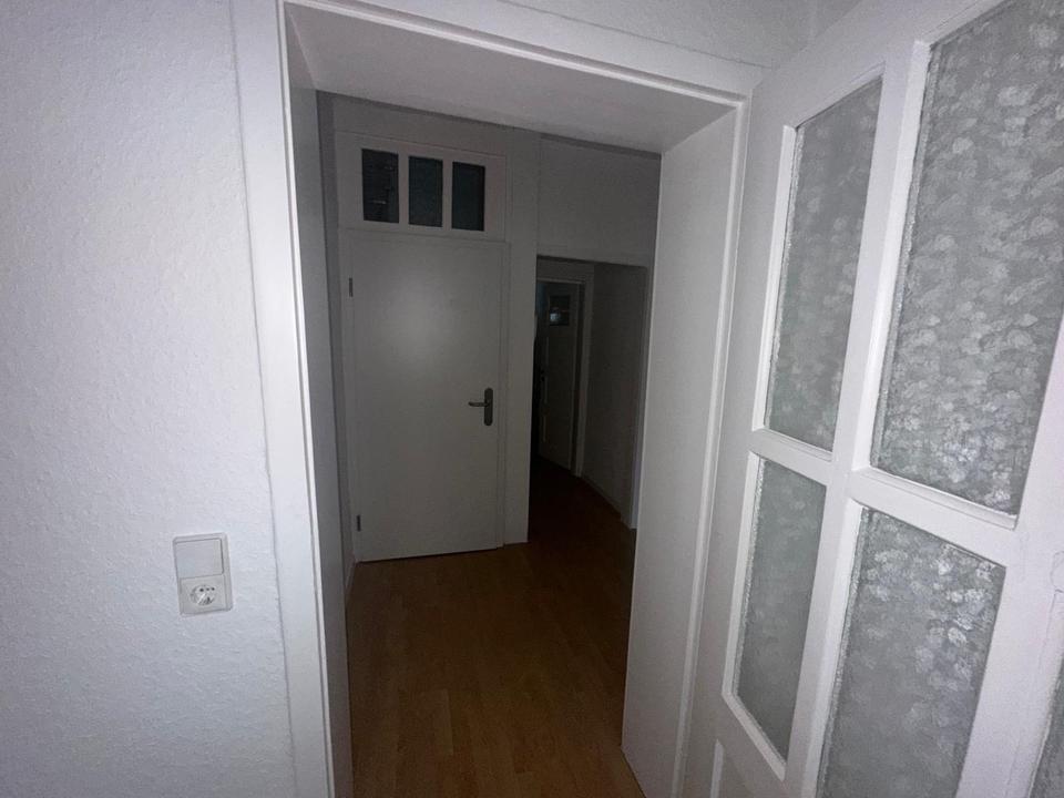 Thumbnail-Geräumige 2-Zimmer-Wohnung in 75172 Pforzheim mit EBK