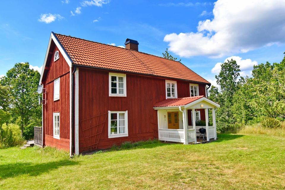 Thumbnail-großes Landhaus mit Charme! ☀️ „Kyrkotorp“ Småland, Schweden