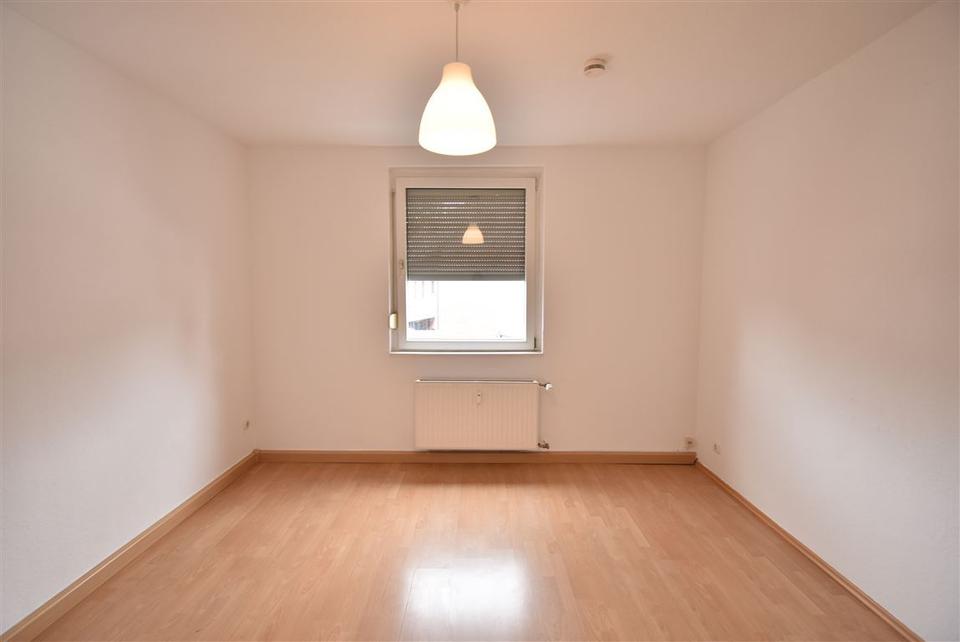 Thumbnail-Ab sofort! Gepflegte 2-Zimmer-Whg mit großer Küche