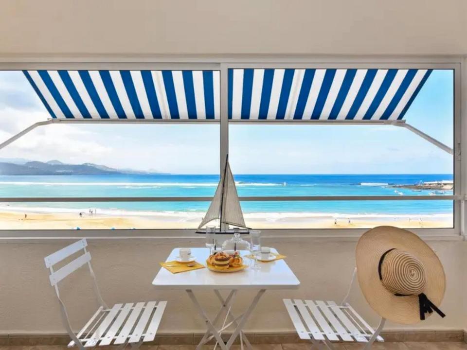 Thumbnail-Gran Canaria Las Canteras Seafront Apartment – Ferienwohnung mit