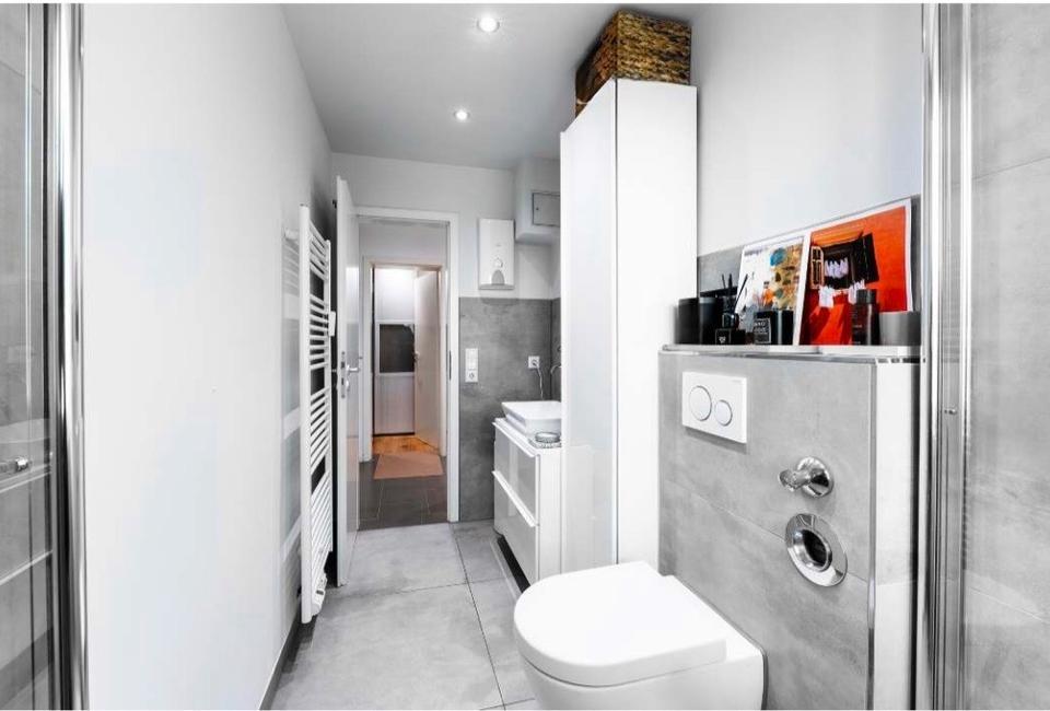 Thumbnail-Stilvolle 2-Zimmer-Wohnung Nähe Hölderlinplatz