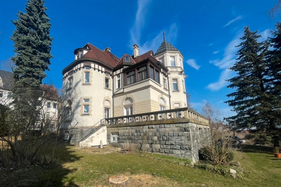 Thumbnail-Tolle Altbauwohnung mir großer Terrasse !