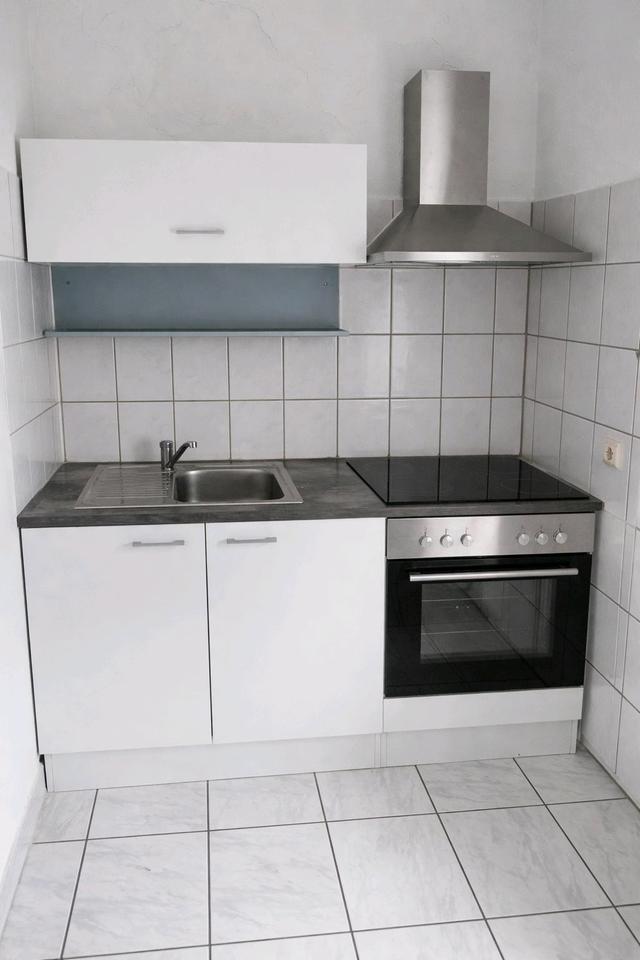 Thumbnail-Schöne 1 Zimmer Wohnung in Dudweiler zu vermieten