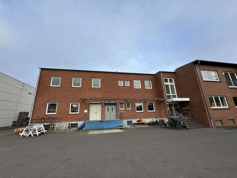 Thumbnail-Ca. 185 m² modernisierte Bürofläche Hamburg Altona