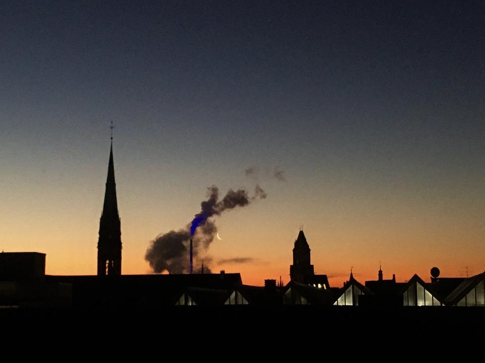 Thumbnail-Schöne 3 ZKB DG-Wohnung, absolut zentral in Saarbrücken