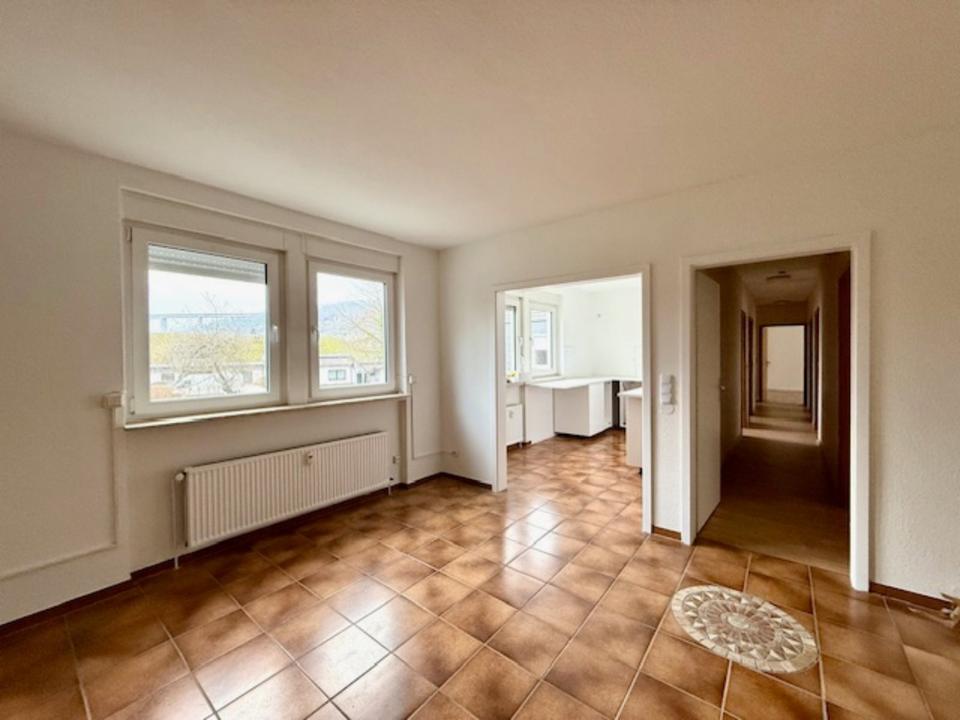 Thumbnail-Schöne WG-geeignete Wohnung in Eiserfeld