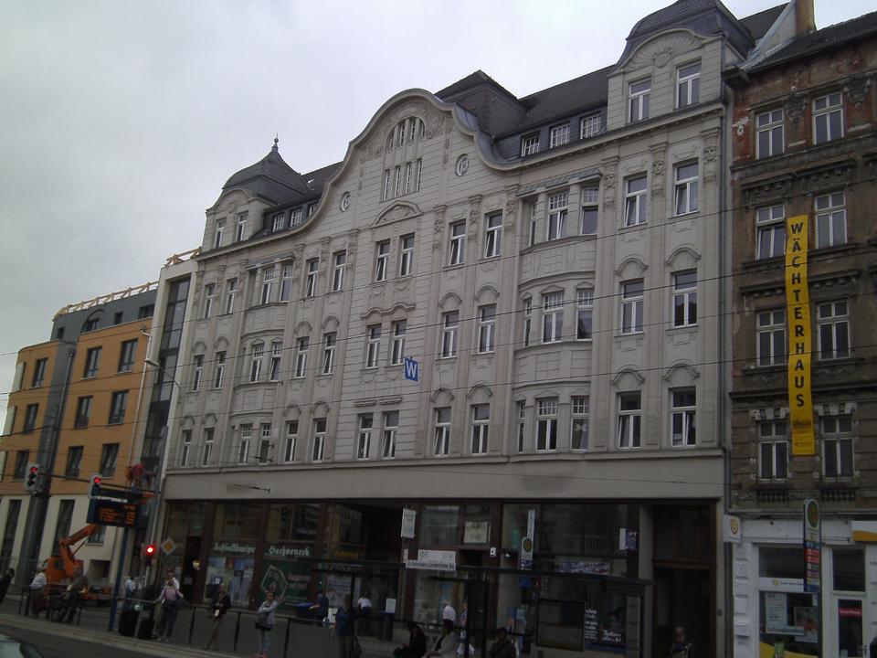 Thumbnail-Geräumige 3,5-Raum-Wohnung in prächtigem Stuck-Altbau