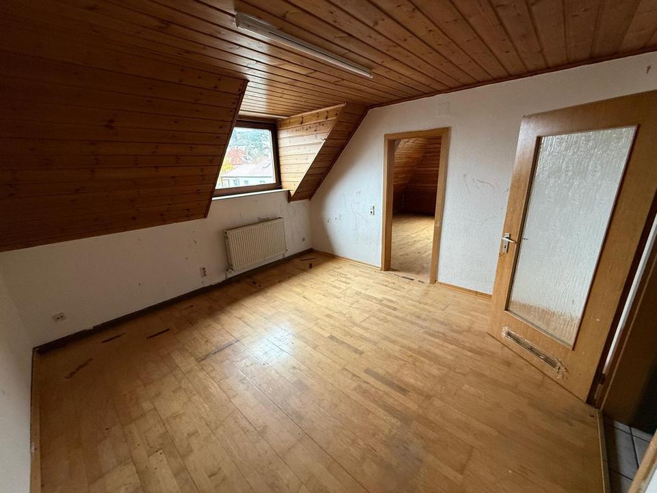 Thumbnail-2-Zi-Whg in Pforzheim mit Einbauküche