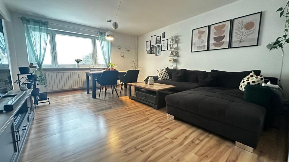 Thumbnail-Gepflegte 3 Zimmer - Eigentumswohnung mit Terrasse