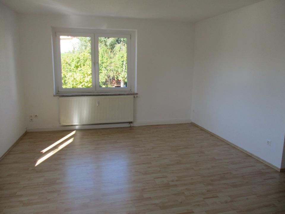 Thumbnail-Individuell gestaltete 2-Raum-Wohnung mit schöner Aussicht in Lengefeld, OT Wünschendorf zur Vermietung