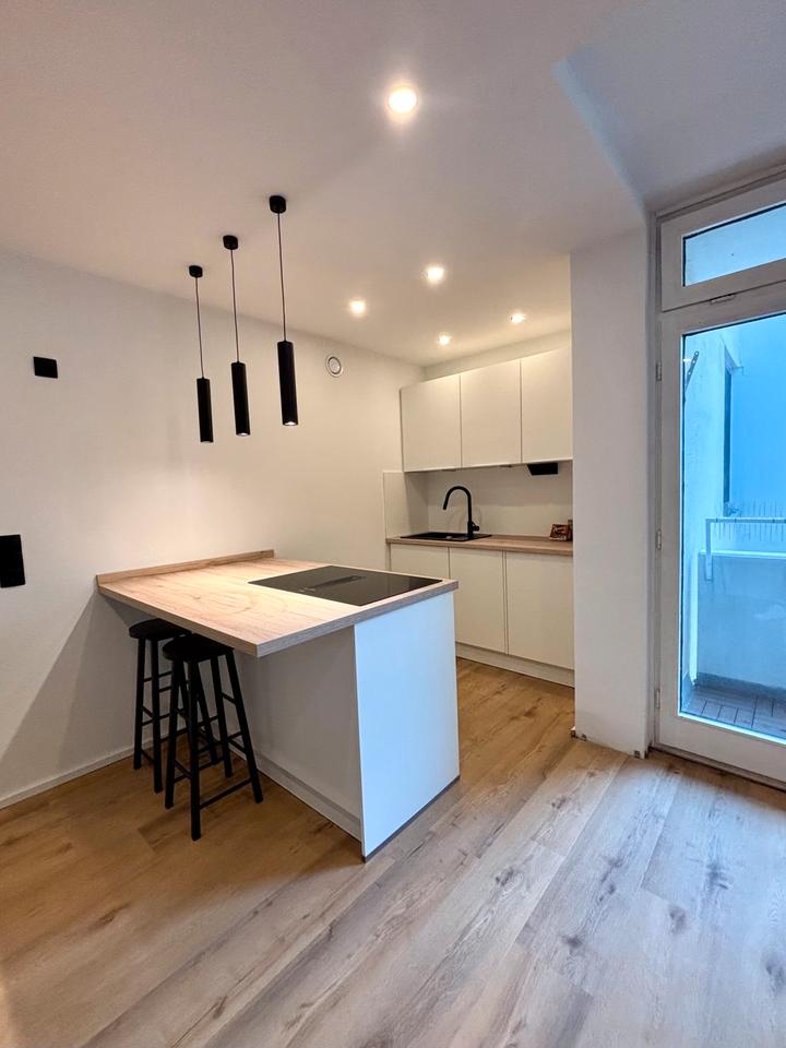 Thumbnail-Möbliertes Apartment 1ZKB HBF Augsburg