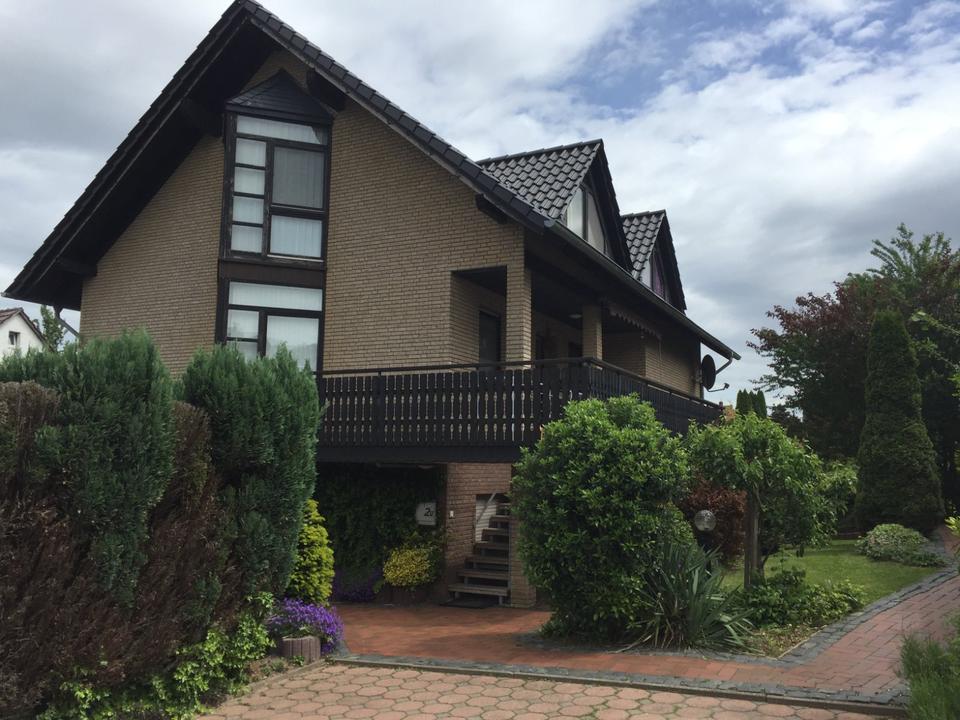 Thumbnail-Gemütliche 2-Zimmer-Wohnung mit Einbauküche und großem Bad