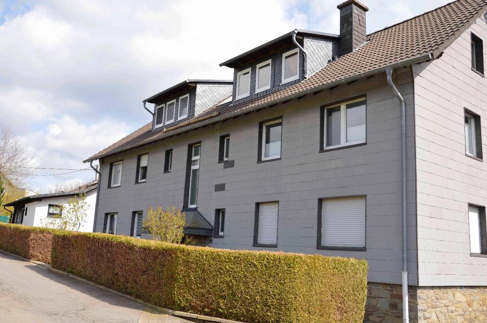 Thumbnail-3 Zimmer- Wohnung mit Balkon und Garage in Waldbröl