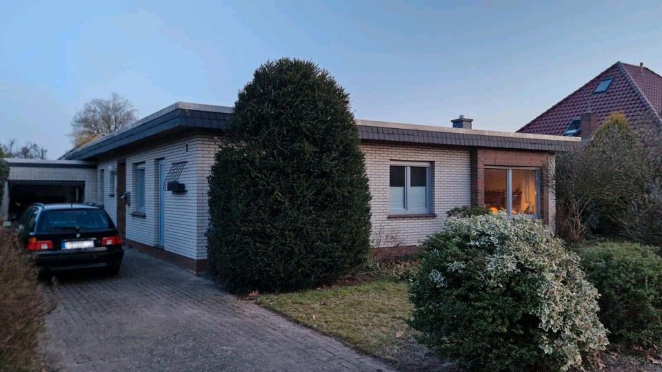 Thumbnail-Bungalow in Sandkrug auf großem Grundstück - provisionsfrei