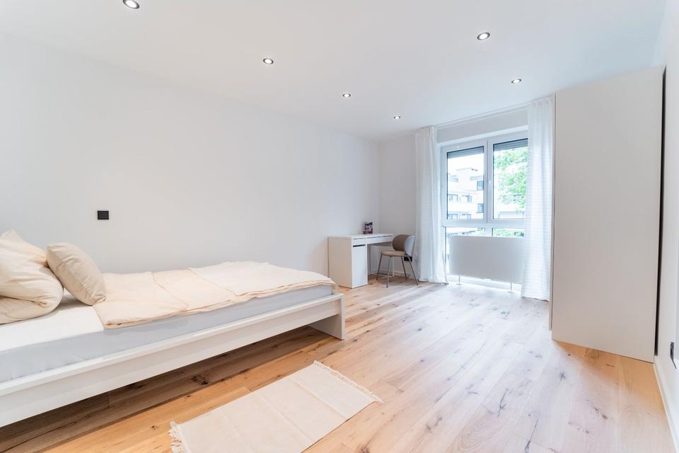 Thumbnail-Erstbezug: Moderne WG in München Schwabing mit neuer Ausstattung