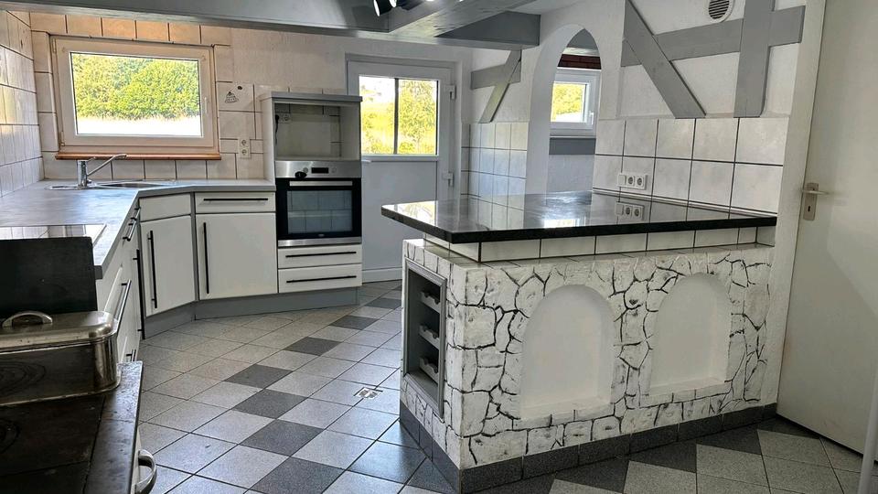 Thumbnail-Provisionsfrei! Großes Haus mit 2 Einheiten & Einliegerwohnung