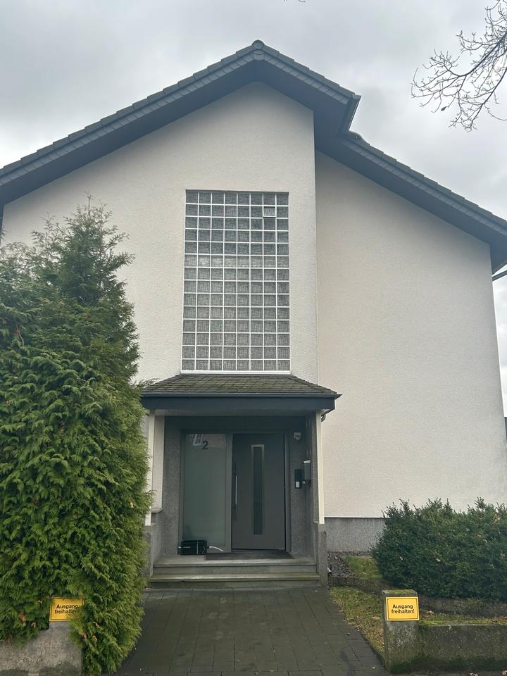 Thumbnail-4 Zimmer Wohnung mit Garage und Garten