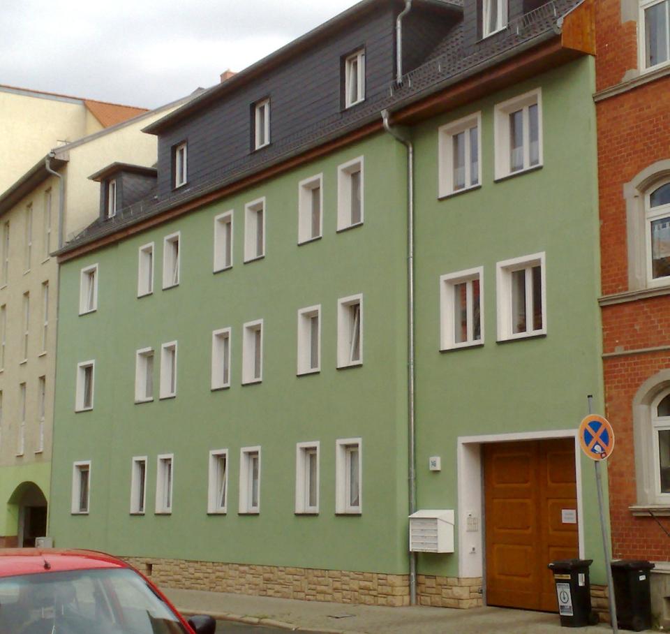 Thumbnail-Attraktive Dachgeschosswohnung mit großem Balkon und Einbauküche