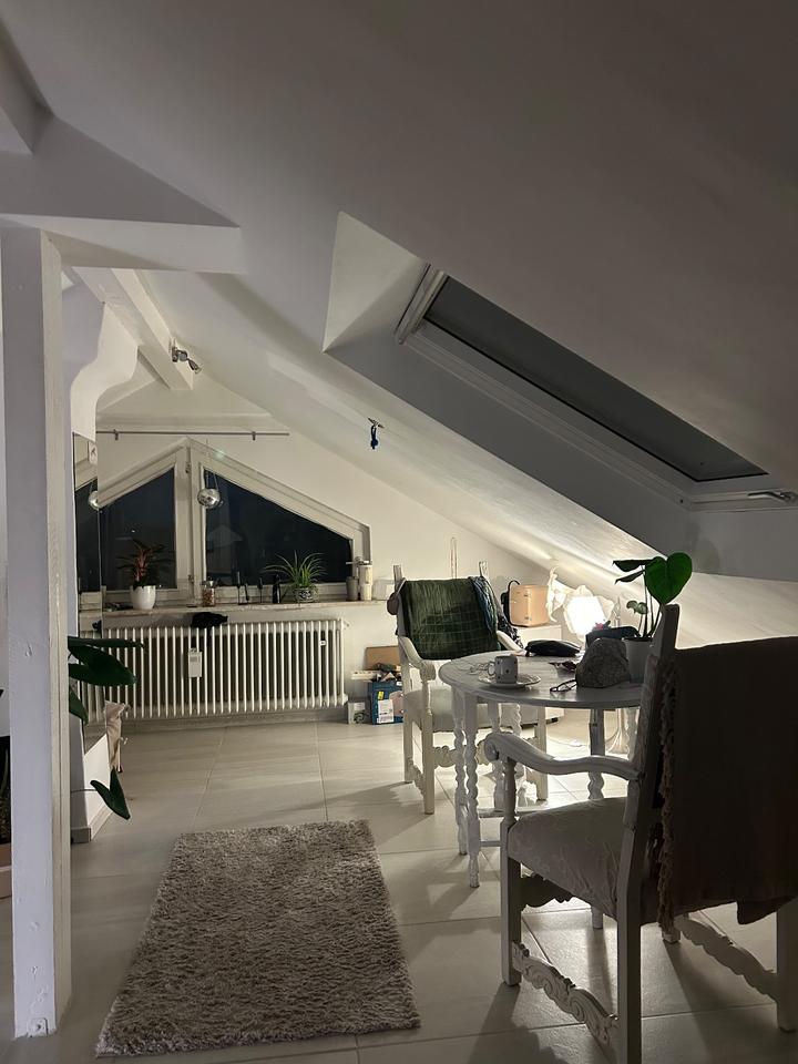 Thumbnail-ab sofort: Wg-Zimmer in Bogenhausen (nur Frauen)