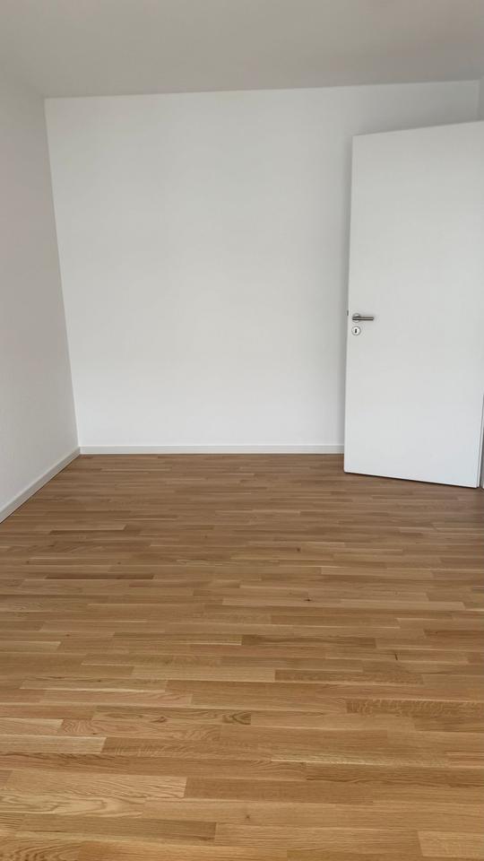 Thumbnail-Helle 2-Zimmer-Wohnung mit Balkon und Garage in LahrSchwarzwald 3.21