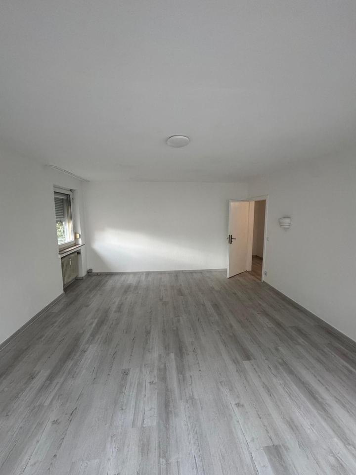 Thumbnail-3-Zimmer-Erdgeschosswohnung mit großem Garten zur alleinigen Nutzung