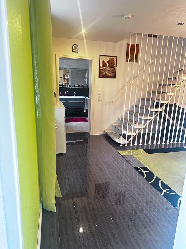 Thumbnail-Einfamilienhaus von Privat auf ca.1000qm Grundstück zu verkaufen.