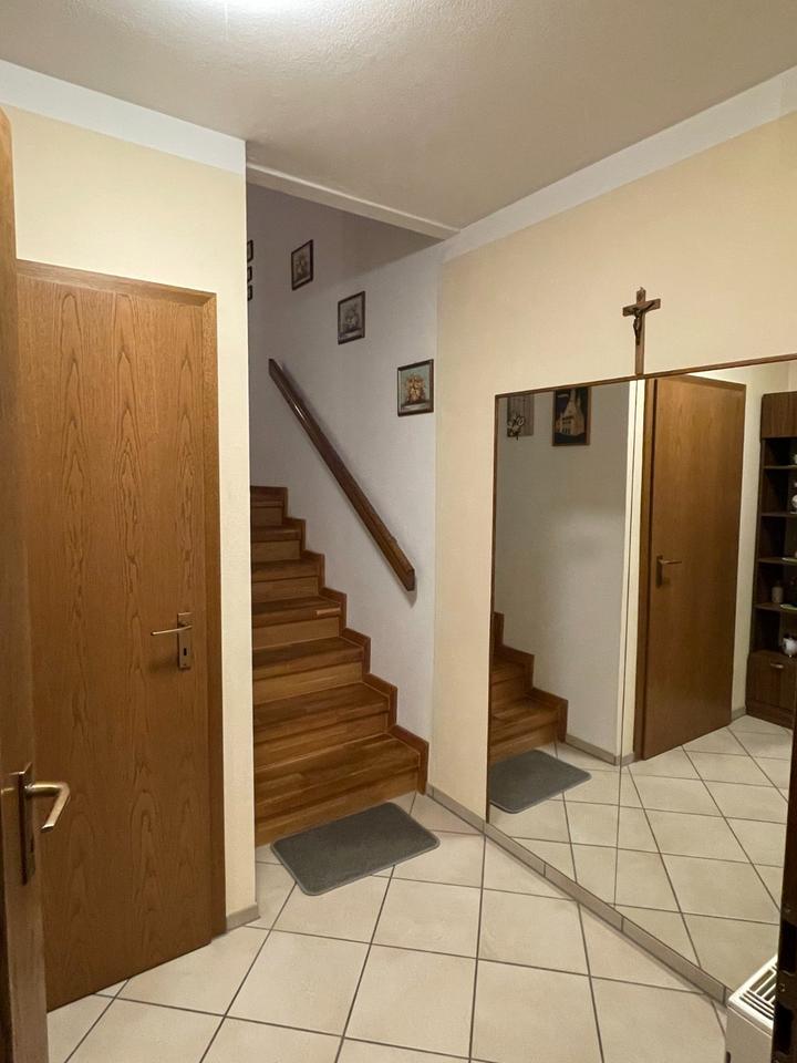 Thumbnail-Sehr gepflegtes Reihenmittelhaus mit Garten in Stadtbergen