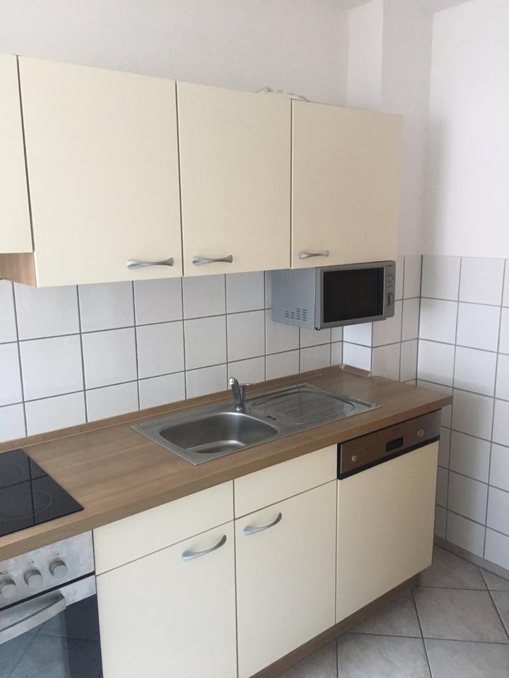 Thumbnail-Ihre neue 3 Zimmer DG-Wohnung mit EBK!