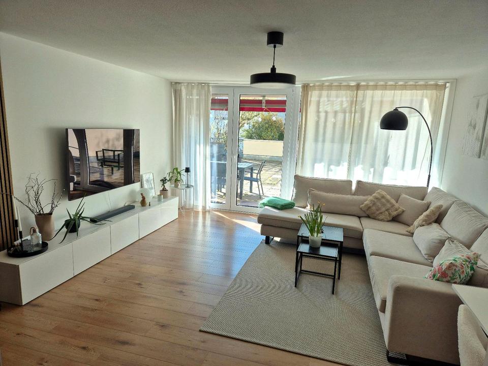 Thumbnail-Sonnige, möblierte 2,5 ZW, mit 80m2 Terrasse in Leonberg Eltingen