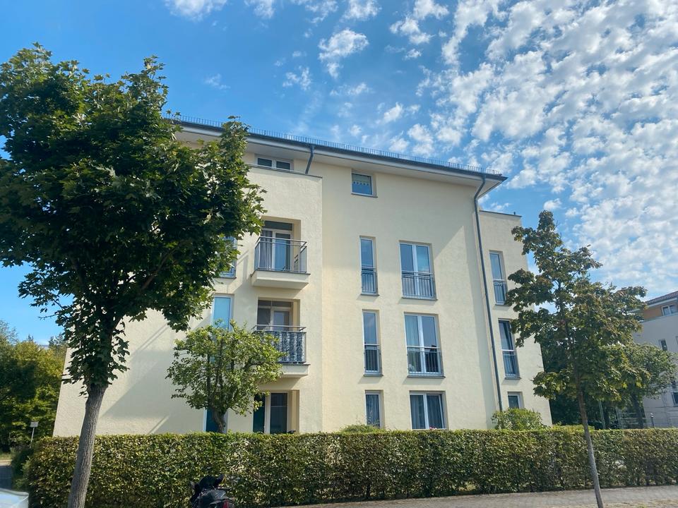 Thumbnail-PROVISIONSFREI: 3-Zimmer-Wohnung im Königspark