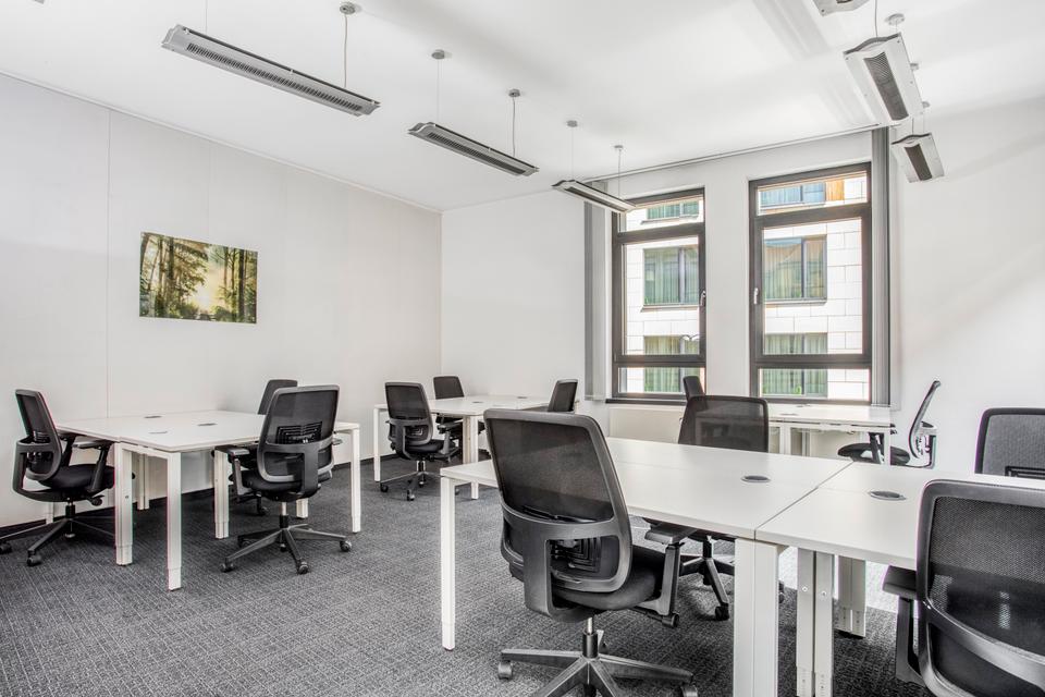 Thumbnail-Privater Büroraum für 5 Person in REGUS Altmarkt