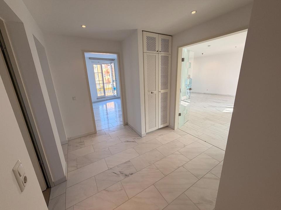 Thumbnail-Moderne 4-Zimmerwohnung – Großzügig, lichtdurchflutet