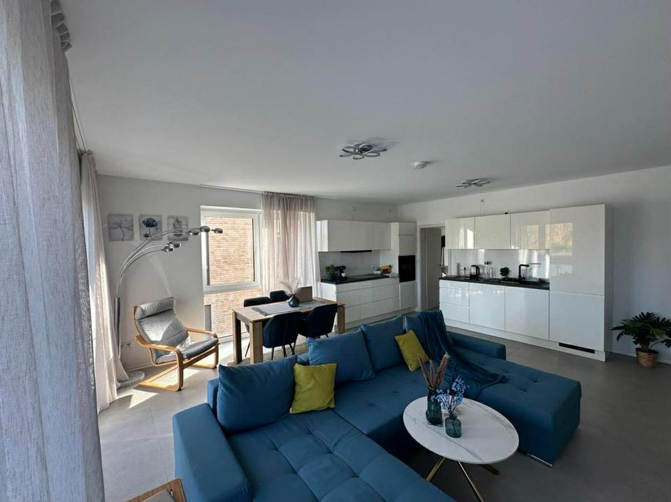 Thumbnail-Helle 3,5-Zimmer Neubauwohnung mit Balkon in bester Lage