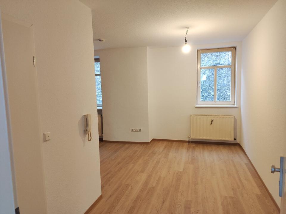 Thumbnail-1-Zimmer Wohnung Einzimmer Wohnung - Hungen zentral