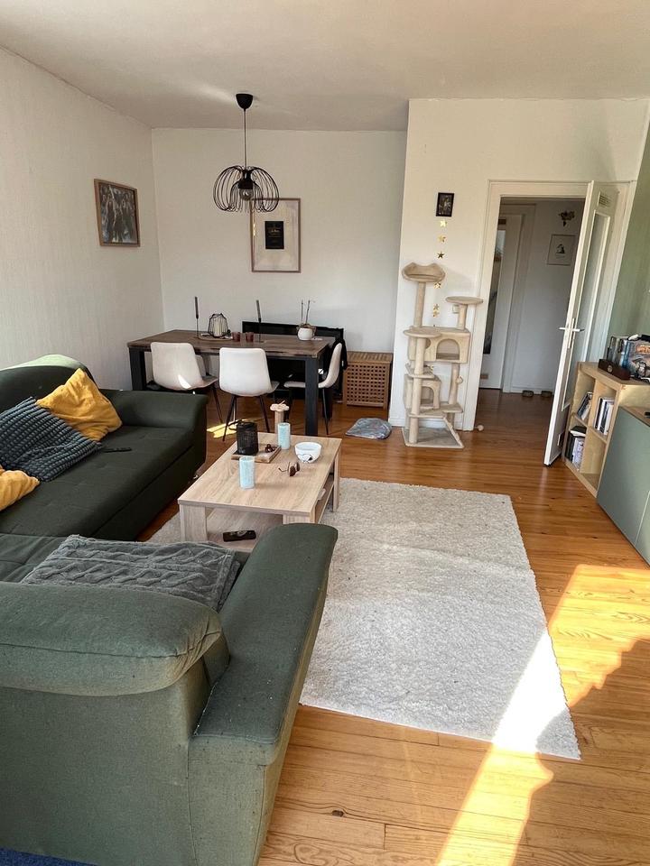 Thumbnail-Helle 2ZKB mit Balkon in Alt Saarbrücken zu vermieten