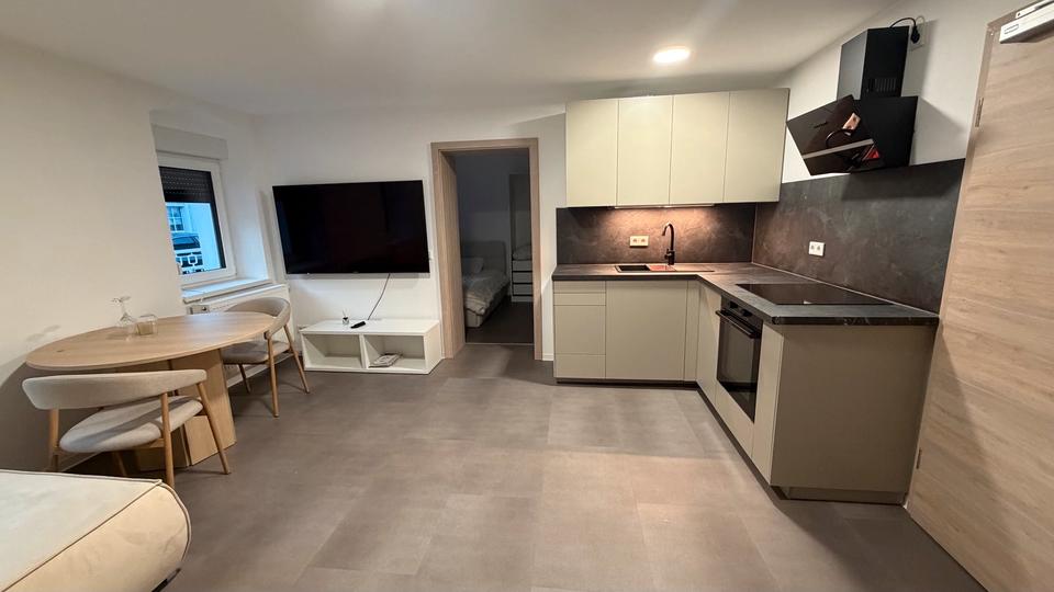 Thumbnail-Neuwertige, voll möblierte Wohnung in Regensburg-Reinhausen