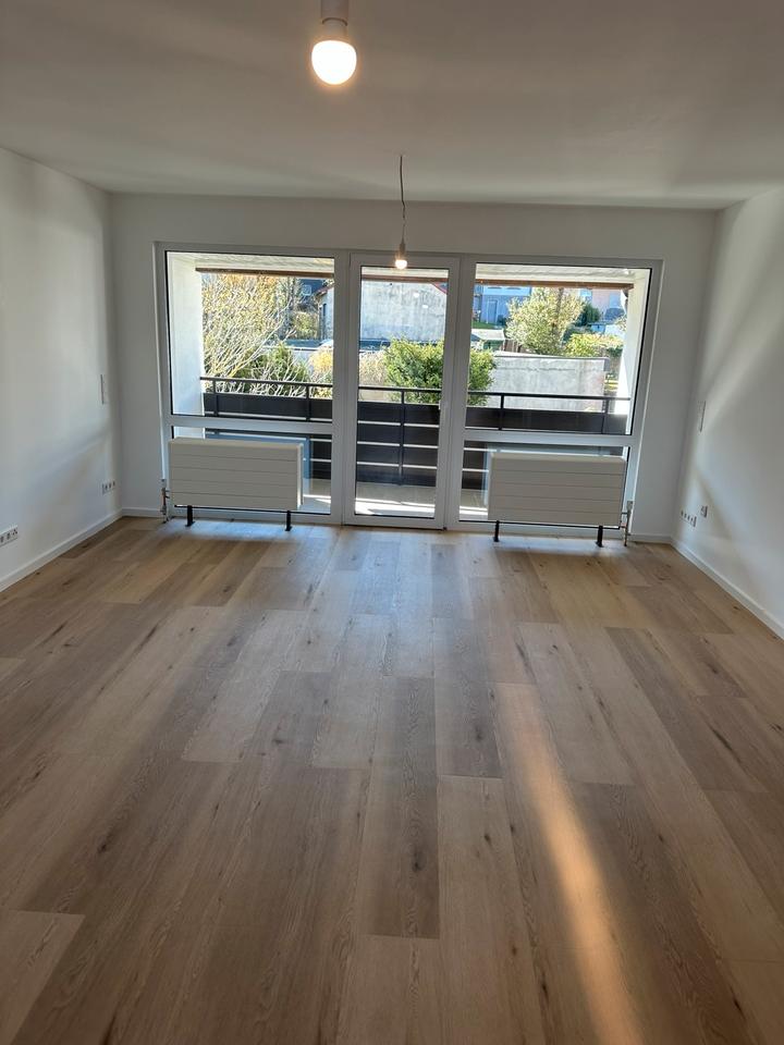 Thumbnail-3-Zimmer-Wohnung komplett renoviert – sofort bezugsfrei