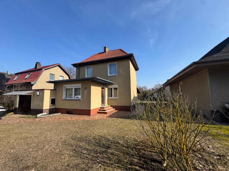 Thumbnail-Einfamilienhaus mit Grossen Grundstück und Entwicklungspotenzial